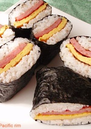 A picture of Pork and Egg Onigiri (Okinawan-Style Spam Musubi).