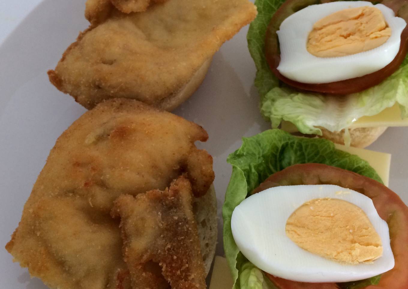 Sándwiches de milanesa de pollo