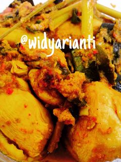 Foto resep Ayam Woku Manado a la Widya