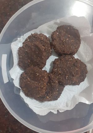 Una foto de Galletas de Avena y Cacao Amargo fácil y saludable