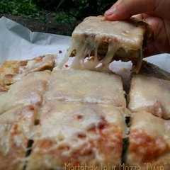 Martabak telur mozza রেসিপির প্রধান ছবি