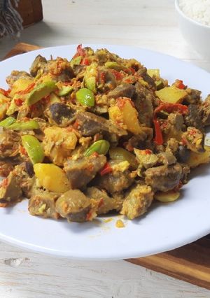 Foto resep Sambal Goreng Ati Ampela Kentang Pete