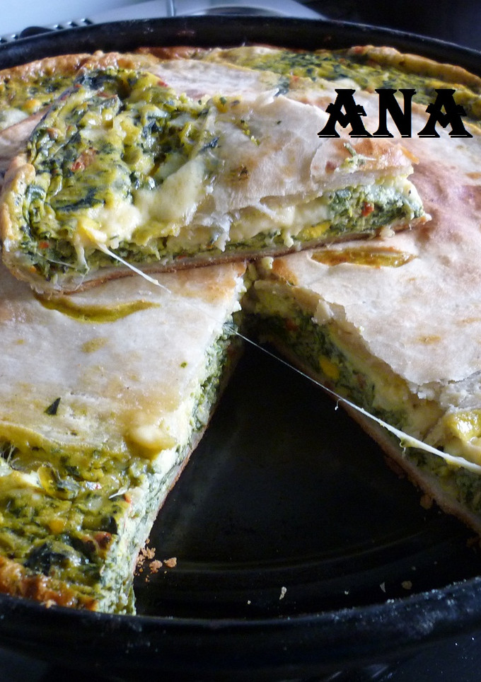 Una foto de Tarta con unión de relleno de empanadas