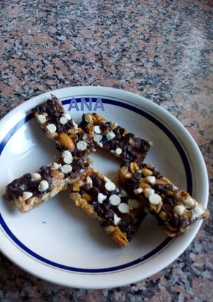 Una foto de Barritas de mix de cereales y pasas de uva 