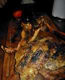 Asado a la parrilla de matambrito chancho a la miel