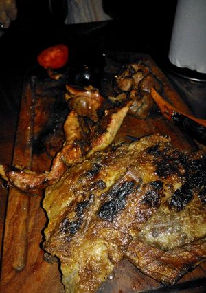 Una foto de Asado a la parrilla de matambrito chancho a la miel