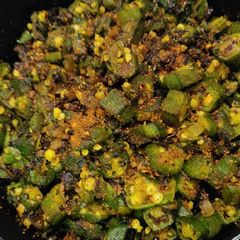 A picture of Kukure Masala bhindi.