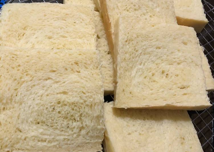 Bagaimana Menyiapkan Roti tawar with water roux method yang Bisa Manjain Lidah