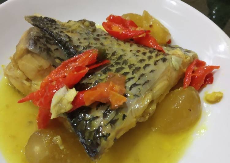 Resep Ikan mujair bumbu kuning 💛 Lezat