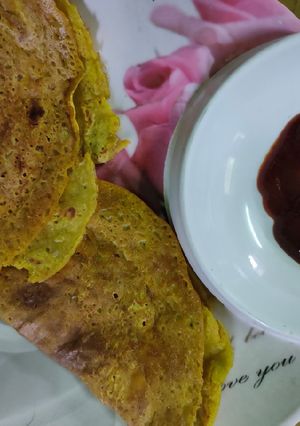 A picture of बेसन का चीला.