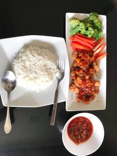 Foto resep Ayam goreng tepung dengan saus asam manis ala mas moko