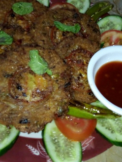 A picture of Aloo ke Chapli Kabab.