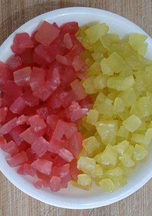 टूटी फ्रूटी (Tutti Frutti Recipe in Marathi) रेसिपी चे मुख्य फोटो 