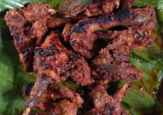 Bagaimana Membuat Ayam bakar bumbu rujak yang Bisa Manjain Lidah