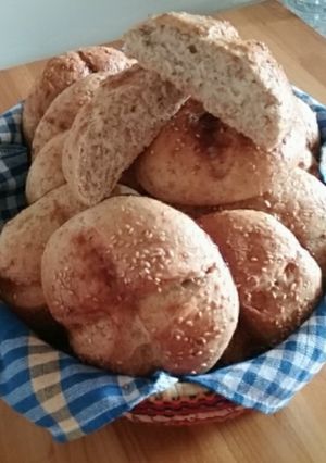 Une photo de Pain Complet Maison Moelleux et Croustillant 🥖