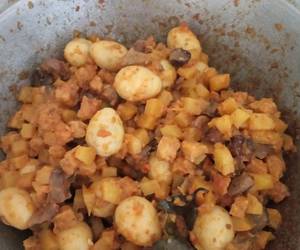 Mudahnya Memasak Sambel goreng kentang campur Enak Sempurna