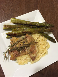 A picture of Maple Dijon chicken.