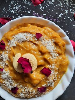 बेसन का शिरा (besan ka sheera recipe in Hindi) रेसिपी मुख्य फोटो
