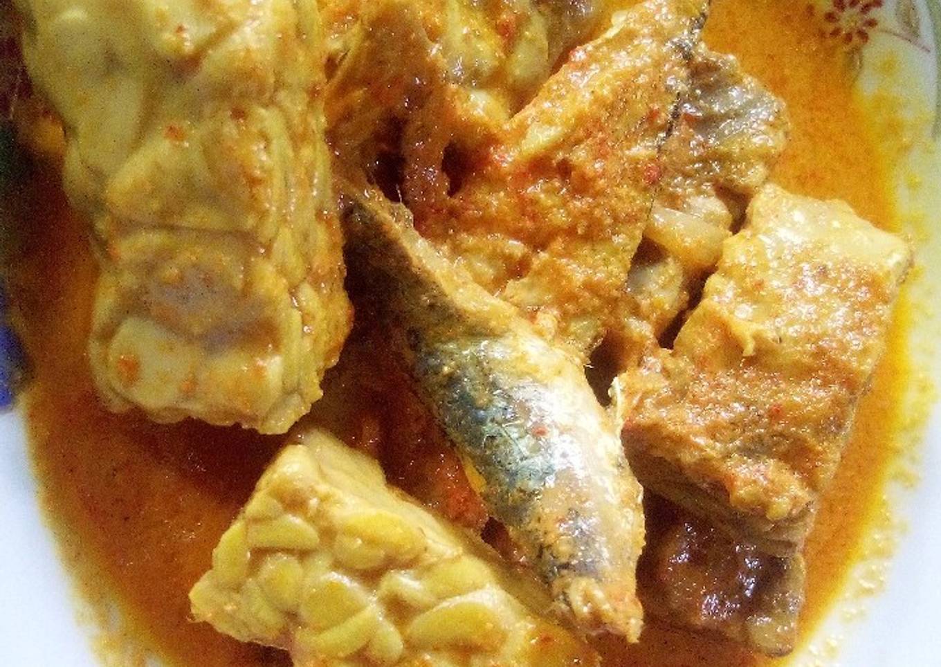 Gulai Tempe dan Ikan Sampah