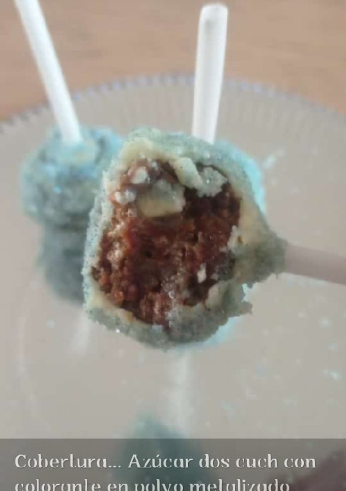Una foto de Pop cakes con cobertura azucarada
