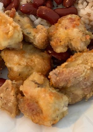 Una foto de Chicharrón de pollo