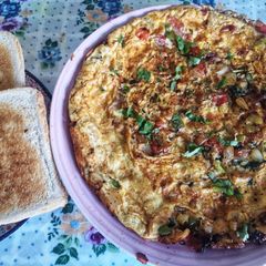 A picture of Pakistani Omlette.