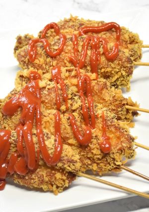 รูปของ ไก่ทอดเสียบไม้ (ไก่ทอดหน้าโรงเรียน / ไก่ชุบเกล็ดขนมปัง)
