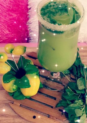 صورة لوصفة عصير الليمون والنعنع المنعش