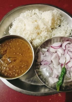 चावल और काली मलका दाल (chawal aur kali malka dal recipe in Hindi) रेसिपी मुख्य फोटो