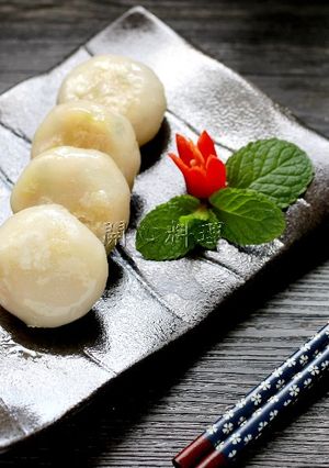 影音食譜  雙吃~水晶蝦餅 的食譜成品照片