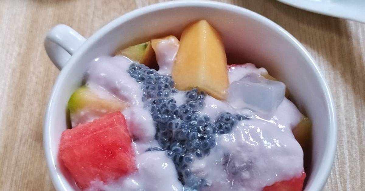 Resep Salad Buah Yogurt Cimory Ide Takjil Simpel Segar Oleh Mira Jabir Cookpad