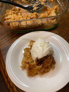 A picture of Fall apple crisp.
