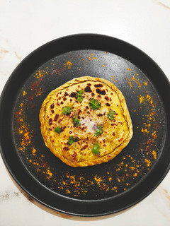 A picture of Aloo Paratha.