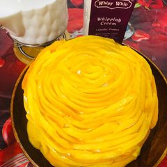 Rose Mango cake A picture of Rose Mango cake.