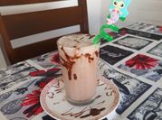 Una foto de café de sirope