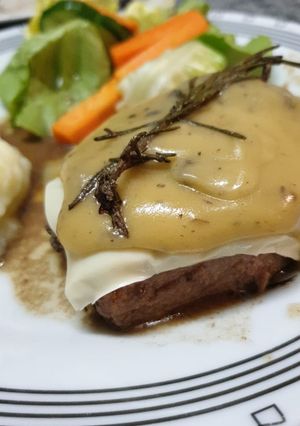 A picture of Steak and Mash.