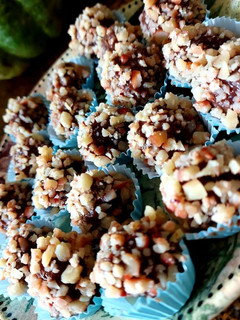 Foto de Brigadeiro de pinhão com licor de laranja e canela