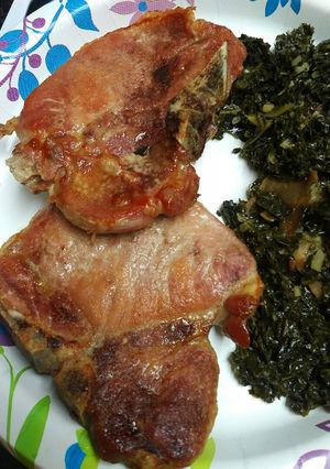A picture of Roasted Pork Chops.