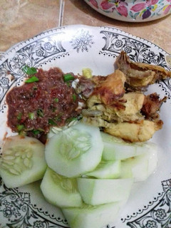 Foto resep Sambal lalapan udang rebon (pedas awet)