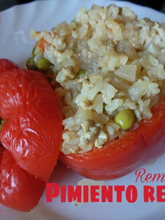 Una foto de Pimiento relleno en olla lenta