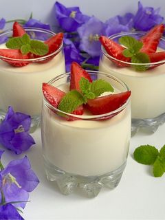 Фото Ванільна пана-кота.