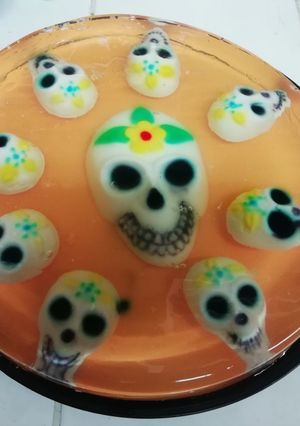 Una foto de Gelatina de calaveras