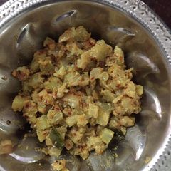 A picture of Bottle gourd spicy curry.