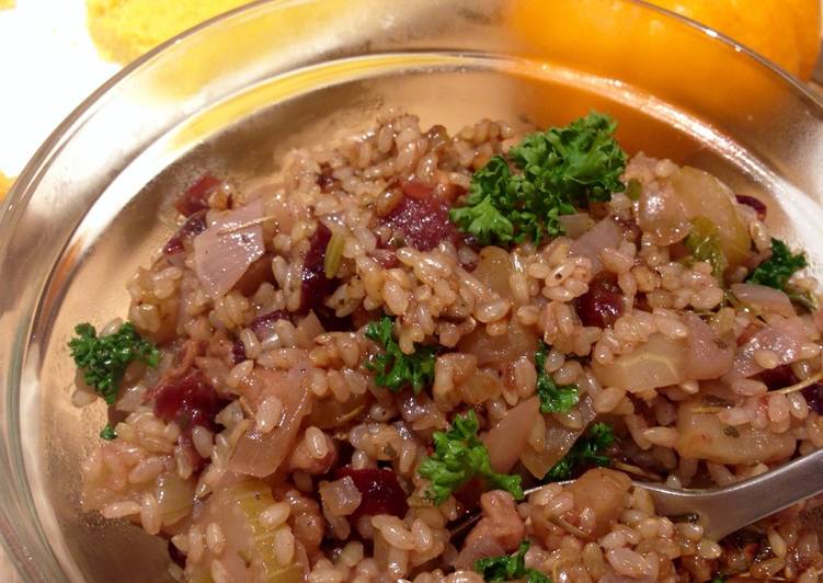 Steps to Make Any-night-of-the-week Apple Walnut Brown Rice Stuffing / Dressing