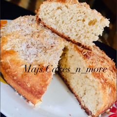 A picture of Coconut bread 🍞.