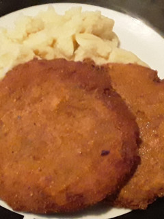 Una foto de Hamburguesa tipo medallón con puré
