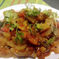 A picture of Lauki bhaji.