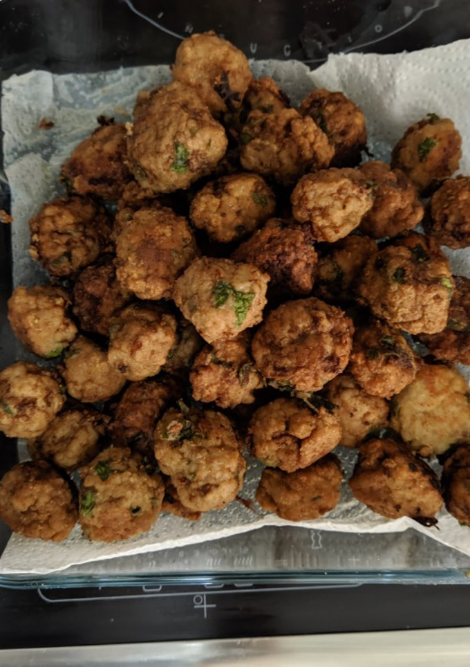 Una foto de Albóndigas de carne y espaguetis