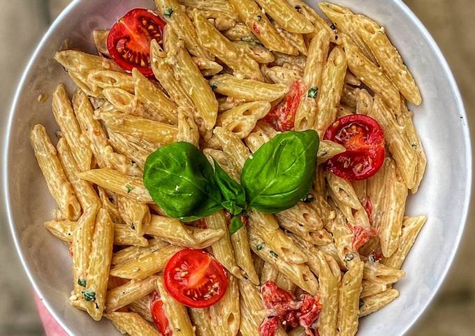 Baked feta pasta