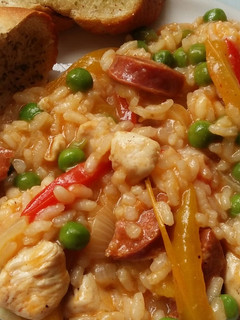 A picture of Vickys Chorizo & Chicken Risotto, GF DF EF SF NF.
